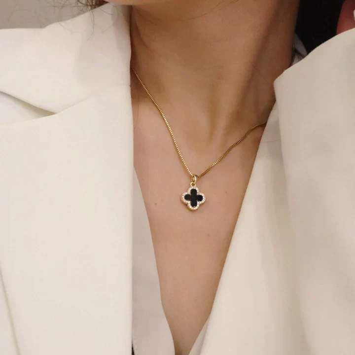 Amaranta Vitalina Necklace | Gold - Image 3