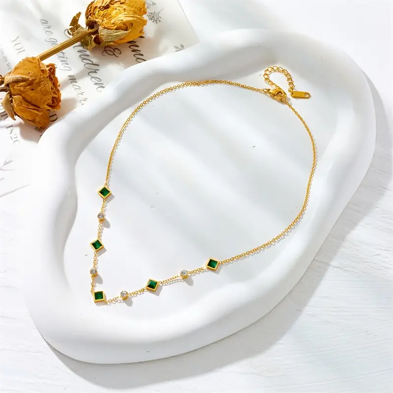 Amelisse Glenwyn Necklace | Gold - Image 2