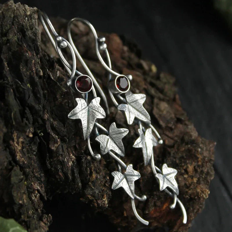 Antique Leaf Elf Earrings | White Gold - Image 2