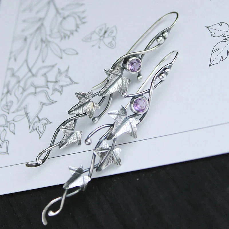 Antique Leaf Elf Earrings | White Gold - Image 4