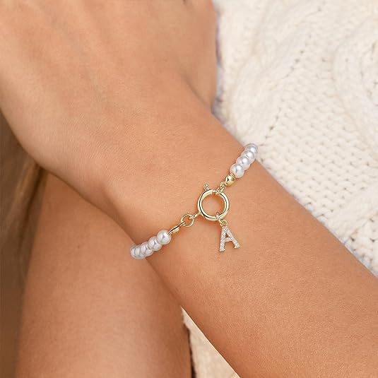 Auden Clé Letter Bracelet | Gold - Image 3
