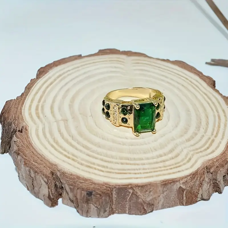 Averine Virdara Ring | Gold - Image 6
