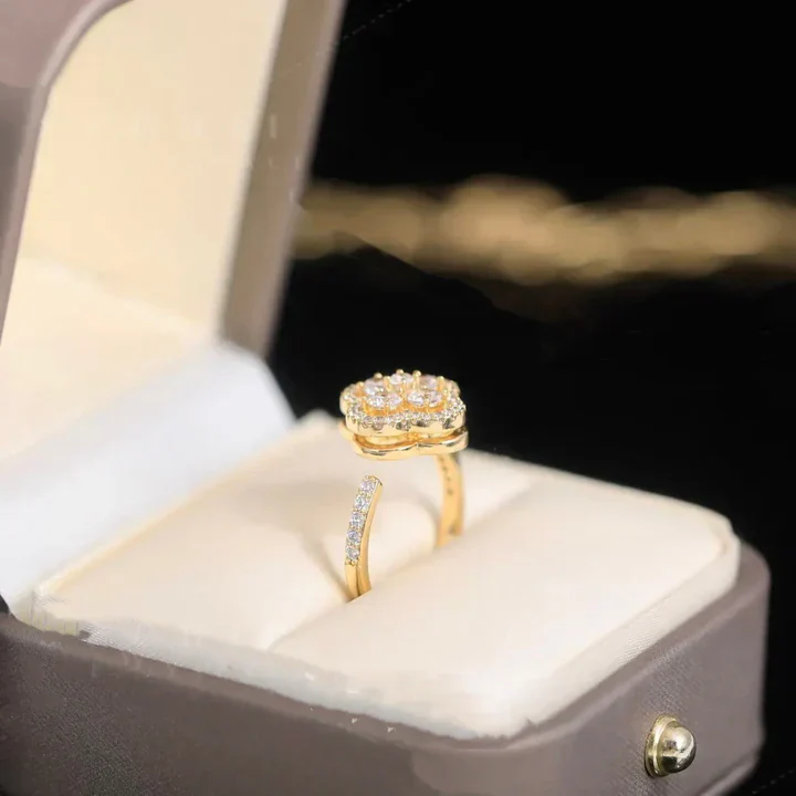 Caelina Viridia Ring | Gold - Image 3