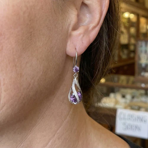 Calithra Lumen Twist Earrings | White Gold - Image 2