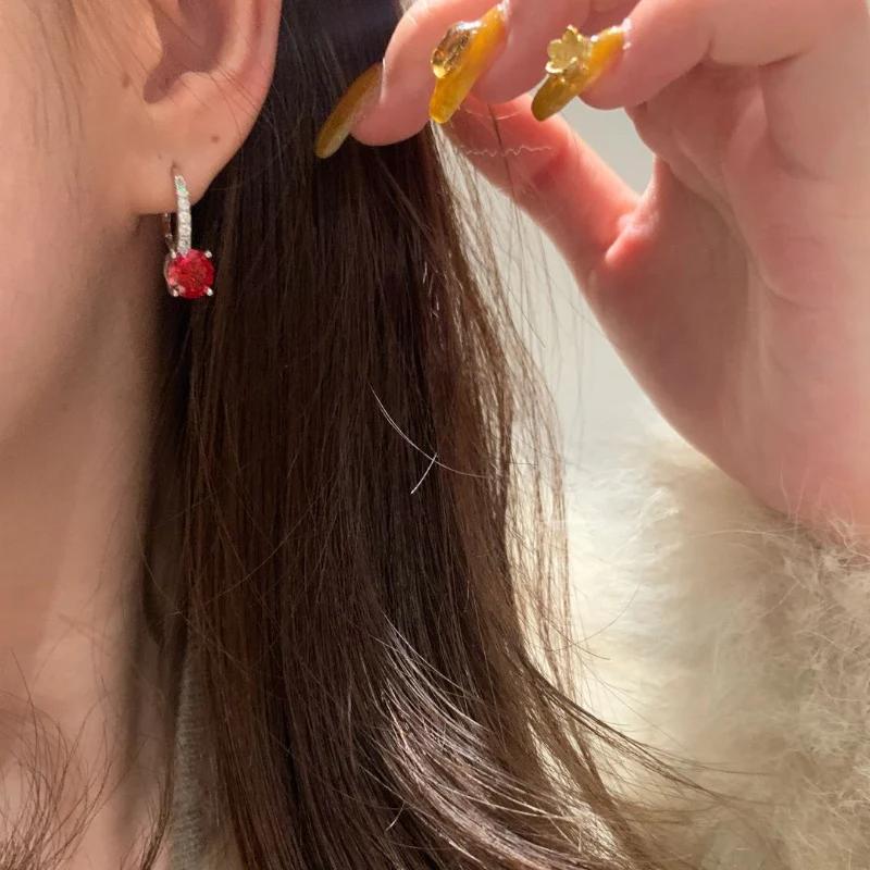 Celira Orvane Earrings | White Gold - Image 3