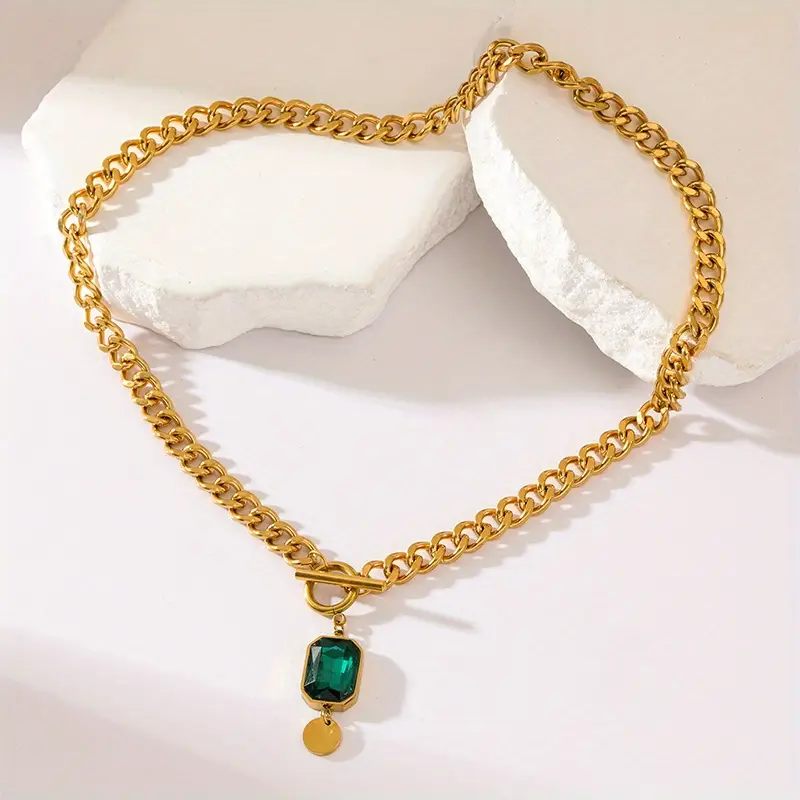 Chunky Chain Emerald Pendant Necklace | Gold - Image 4
