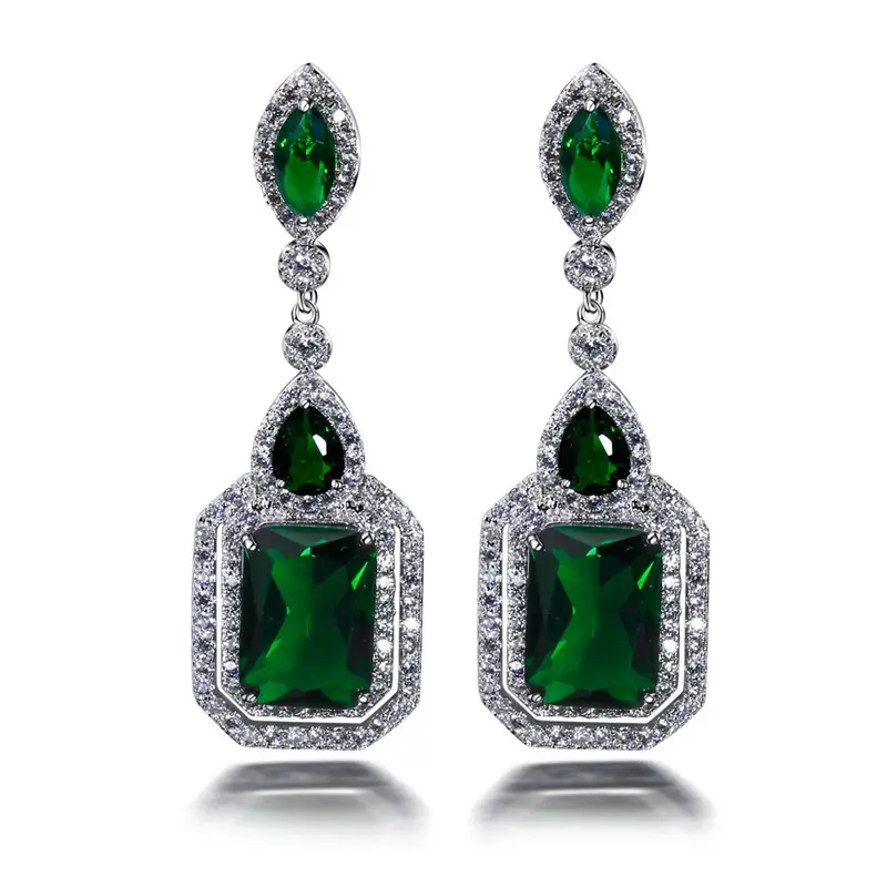 Clarion Verdancia Earrings | White Gold - Image 4