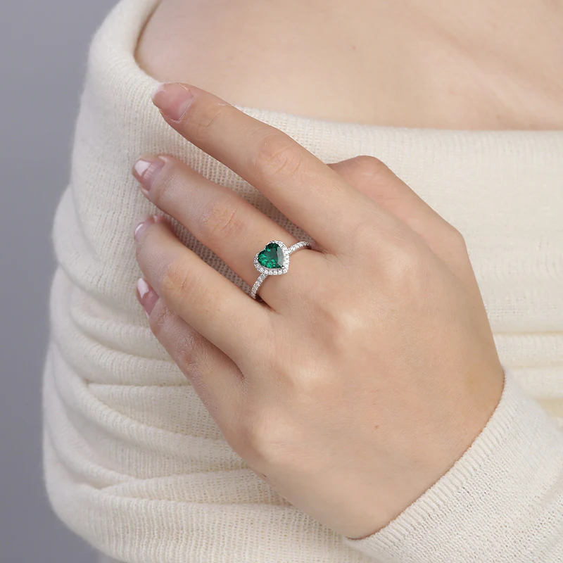 Delara Virenza Ring | White Gold - Image 3