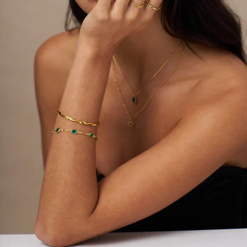 Emerald Link Chain Bracelet | Gold - Image 3