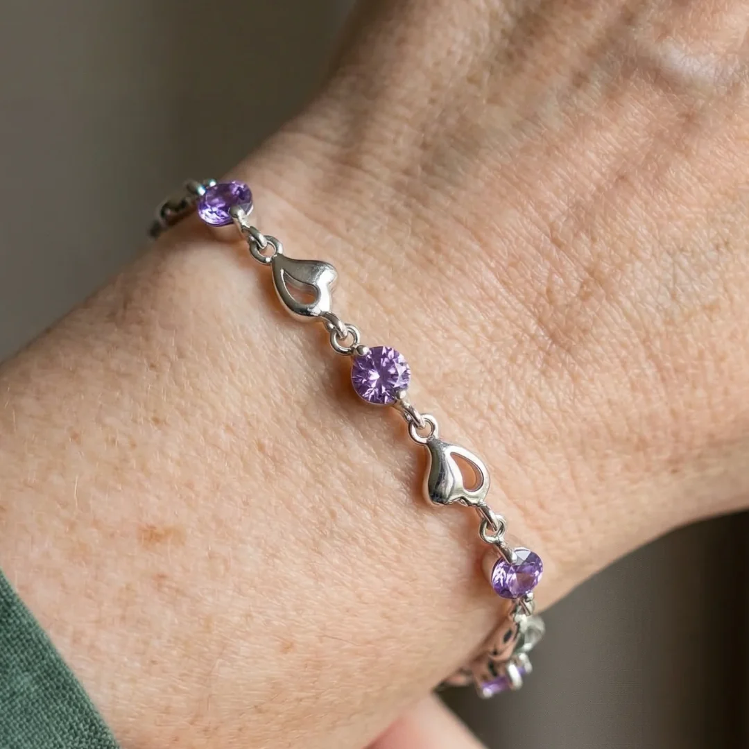 Heart Charm Amethyst Bracelet | White Gold - Image 2