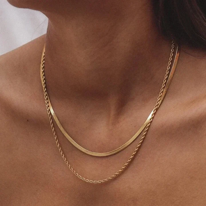 Juliana Solvia Necklace | Gold - Image 4