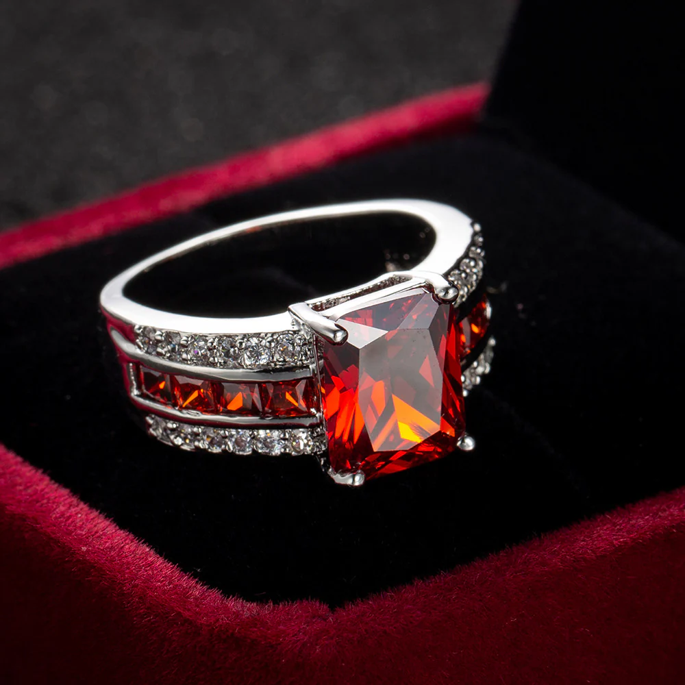 Kassira Redmont Ring | White Gold - Image 3