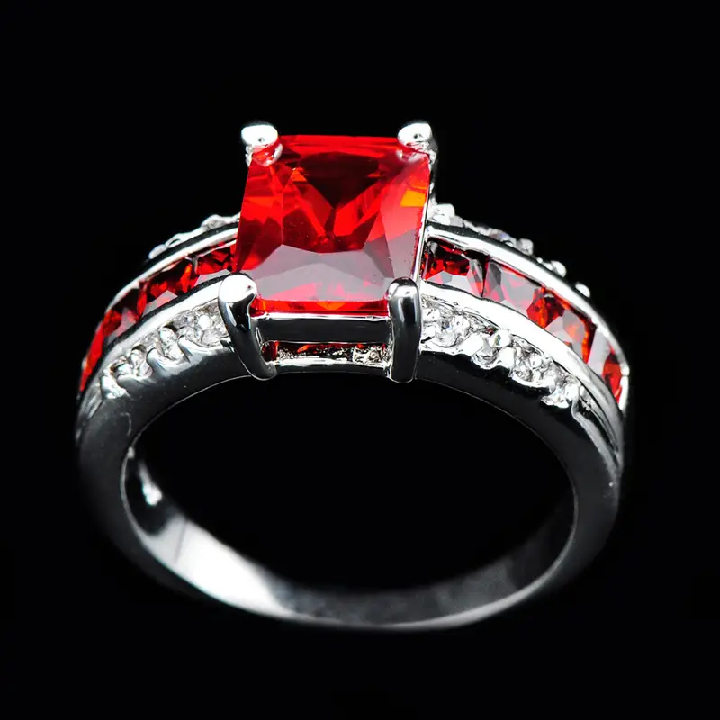 Kassira Redmont Ring | White Gold - Image 4