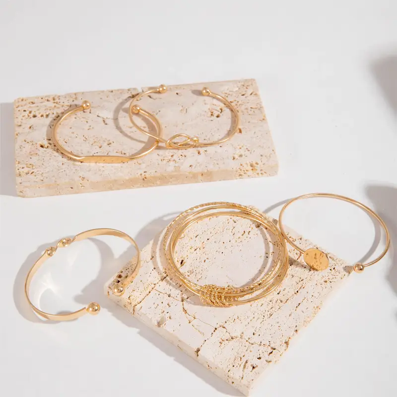 Knotted Elegance Bracelet Set | Gold - Image 3
