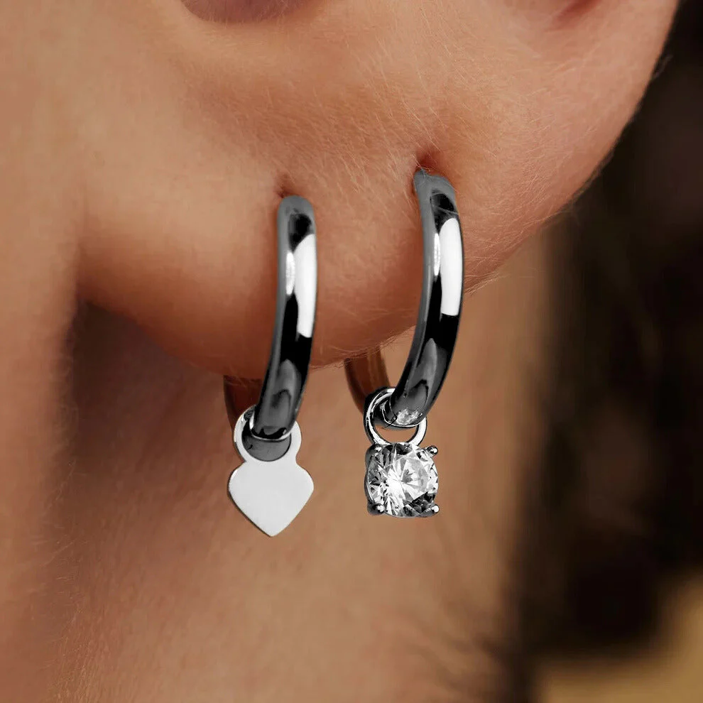 Larmes de Lune Stone Hoop Earrings | White Gold - Image 4