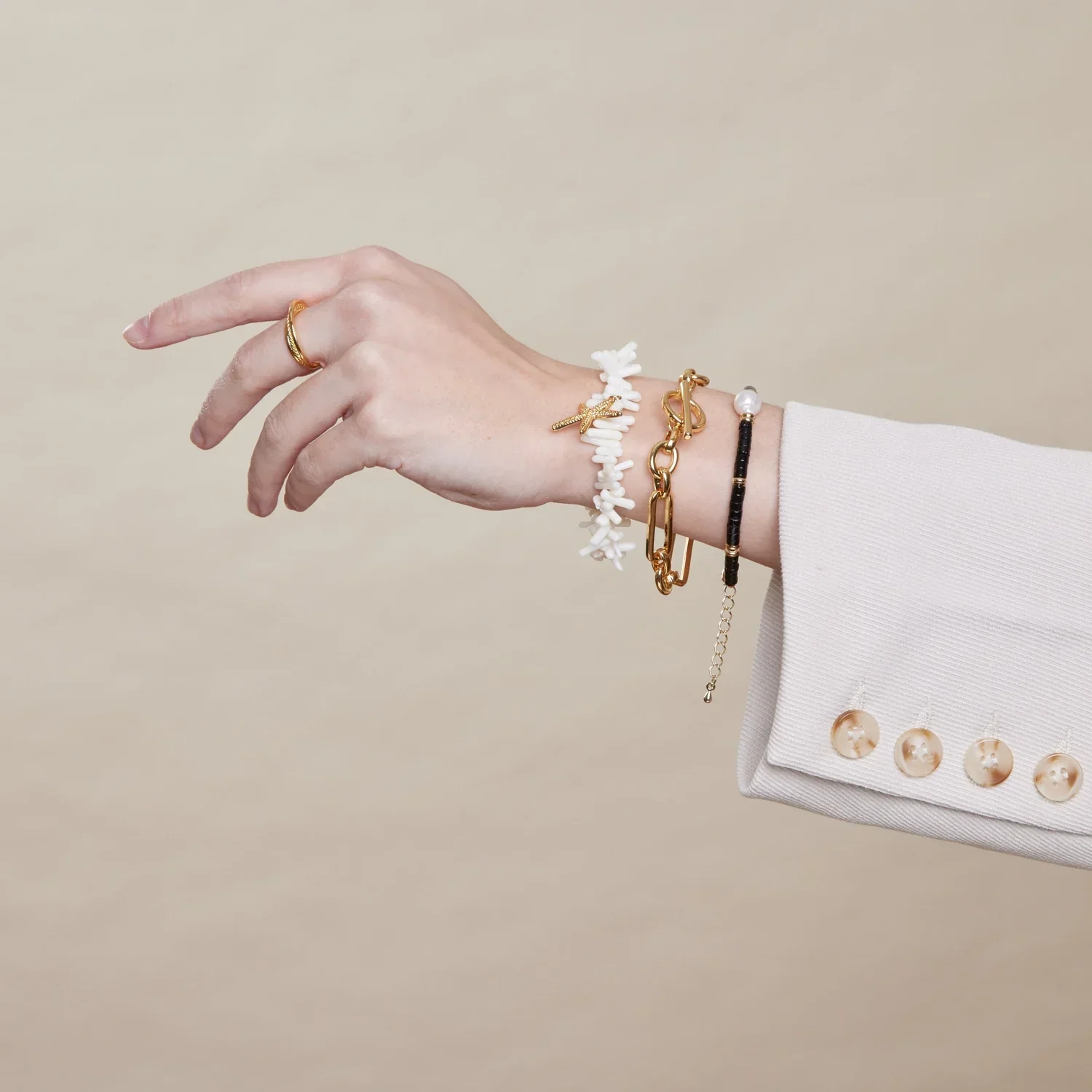 Link T-Bar Bracelet | White Gold - Image 4