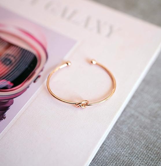 Love Knot Infinity Bracelet | Gold - Image 4