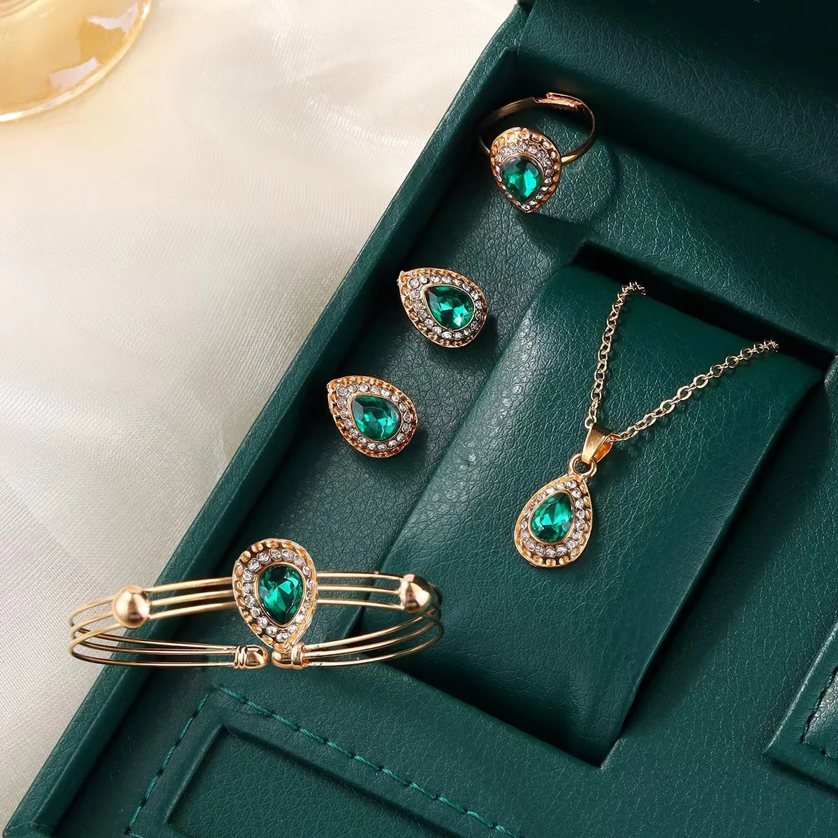Noémie Glastra Jewelry Set | Gold - Image 4