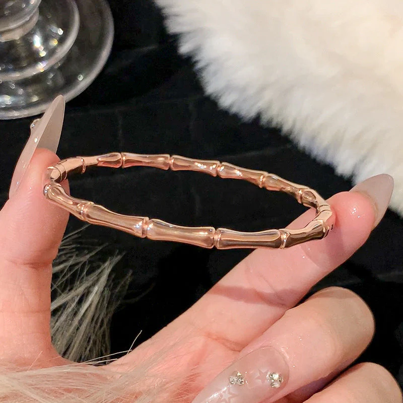Rina Morellini Bracelet | Gold - Image 3