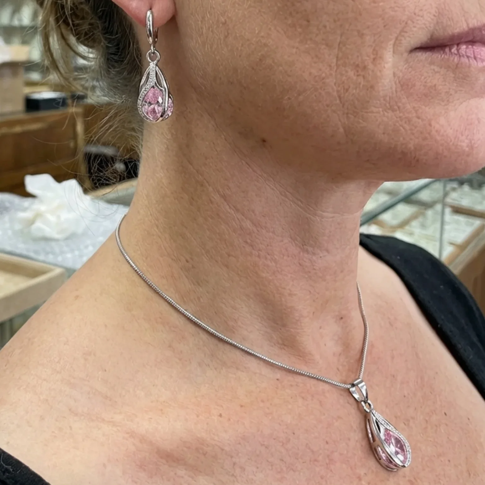 Rosalith Lumen Twist Jewelry Set | White Gold - Image 2