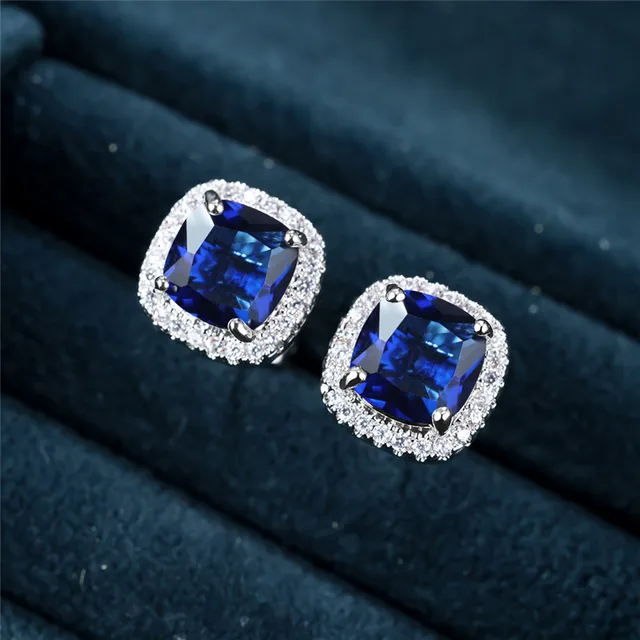 Saphir Square Stud Earrings | White Gold - Image 3