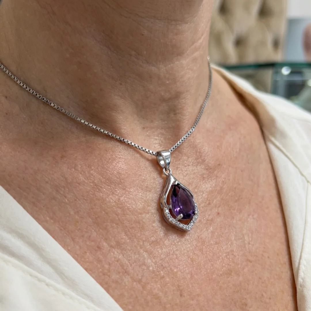 Selvara Crescent Drop Necklace | White Gold - Image 2