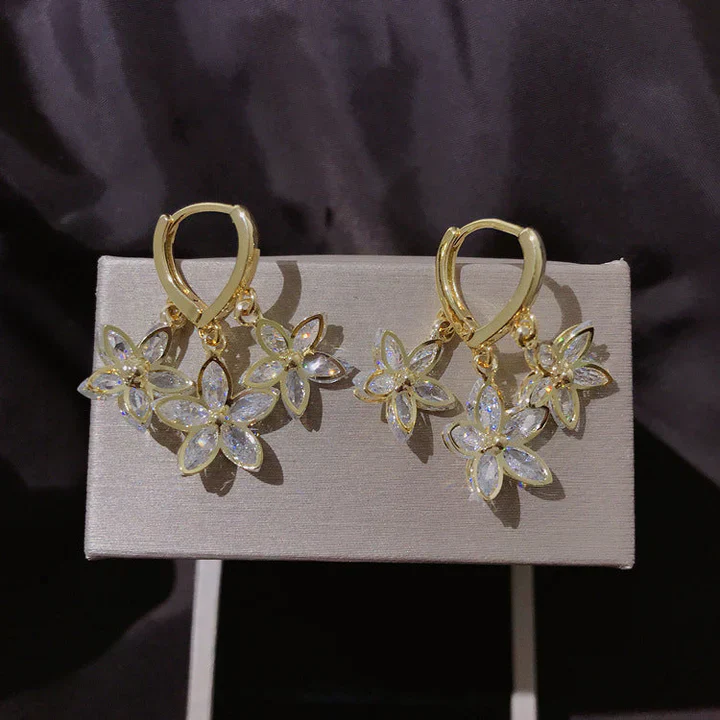 Stellara Noctis Earrings | Gold - Image 2