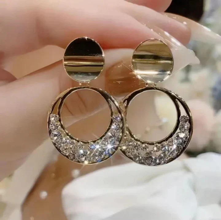 Valeria Lunaris Earrings | Gold - Image 2