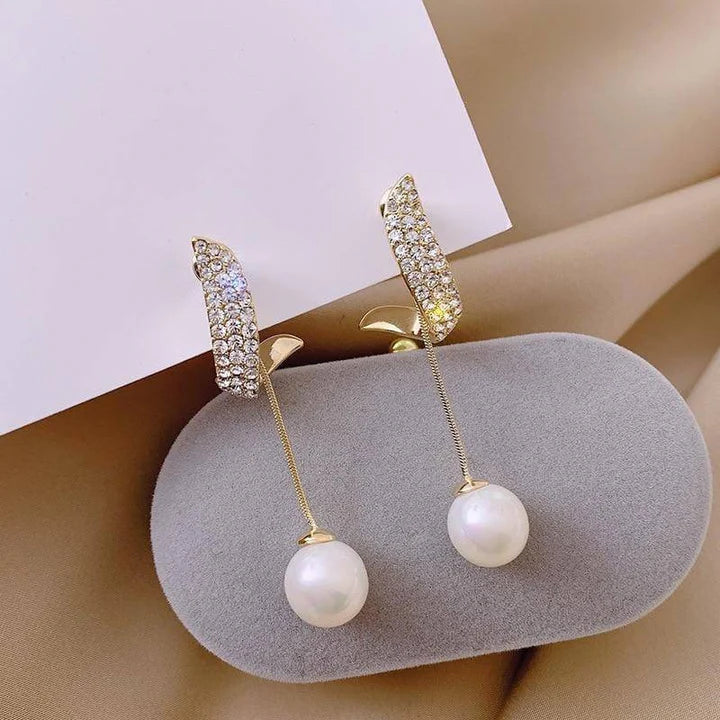 Vespera Marilla Earrings | Gold - Image 3