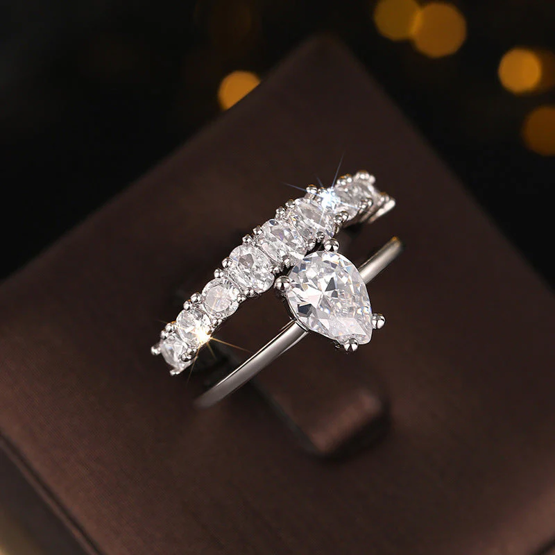 Vivienne Hartley Ring | White Gold - Image 2